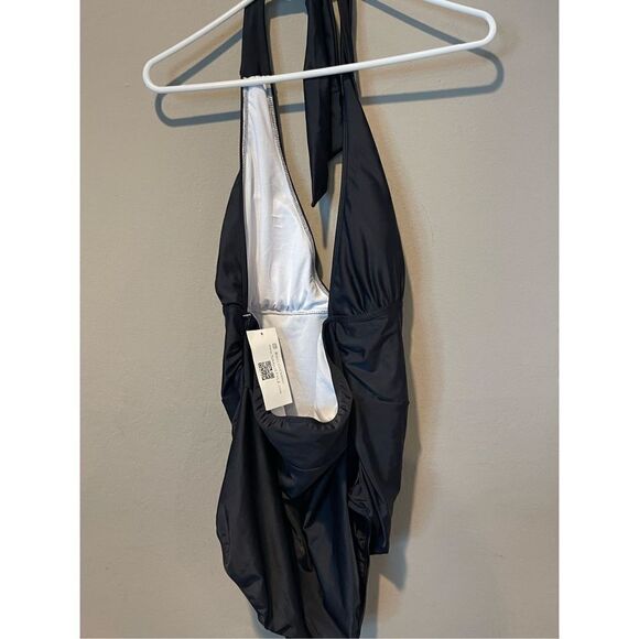 Nanu swimwear blk Deep-V Halter One-Piece size Lg
NWT - Picture 3 of 5